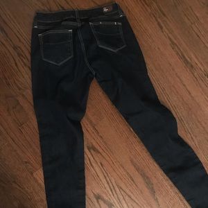 Paige Denim Skyline Peg Jean